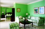Rio Chico Villa - Guest bedroom with sitting area